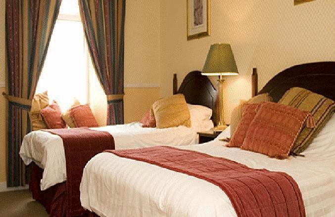 Logues Liscannor Hotel الغرفة الصورة