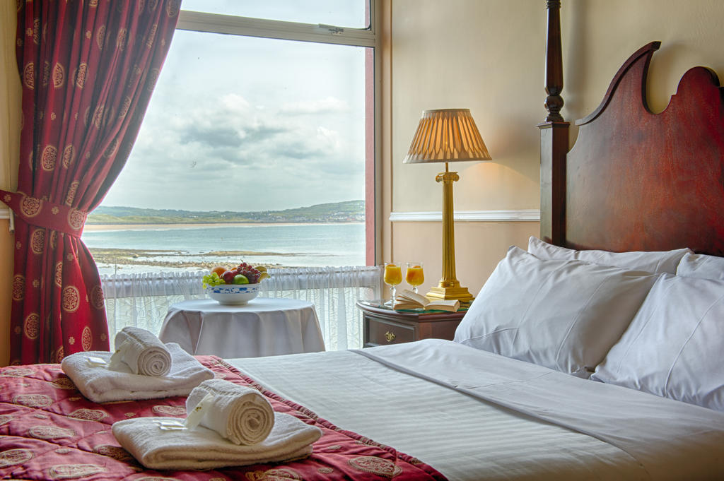 Logues Liscannor Hotel المظهر الخارجي الصورة